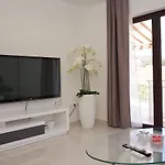 Apartment Tessa