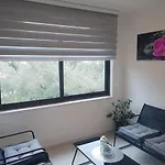 Tessa Apartment *